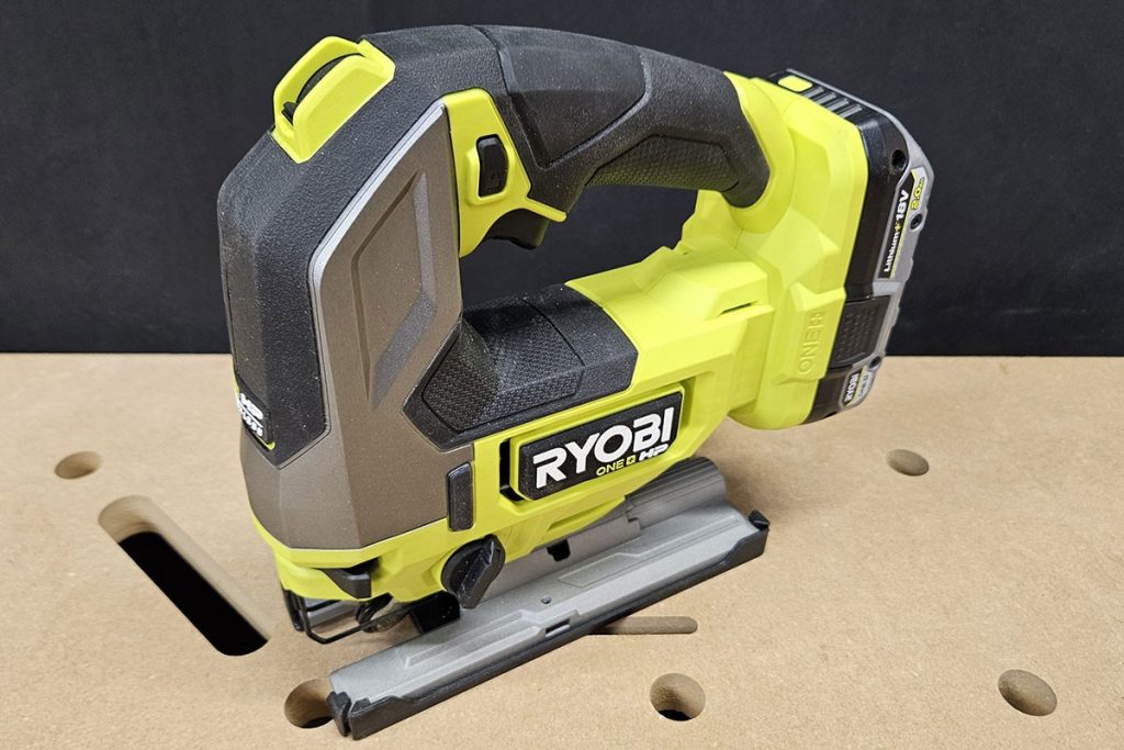 Test complet de la scie sauteuse Ryobi RJS18X