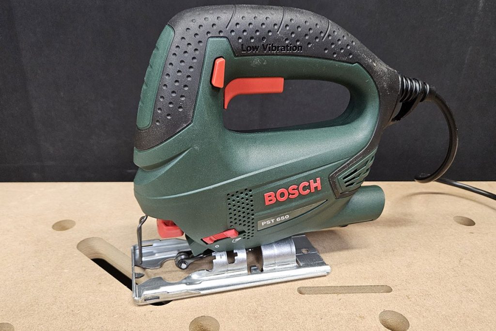 Test complet de la scie sauteuse Bosch PST 650